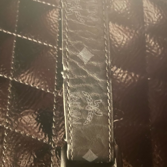 MCM Visetos designer dog collar 11 to 18 inches - Picture 6 of 6